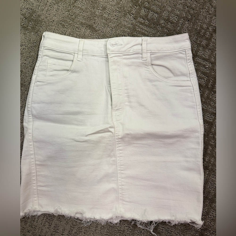 Zenim White Jeans Timeless Elegance